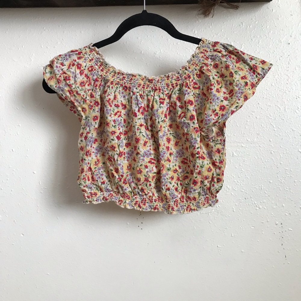 Urban Outfitters crop top